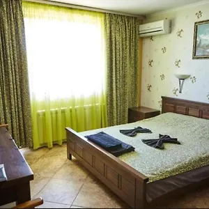 Aparthotel Katalina, Warna
