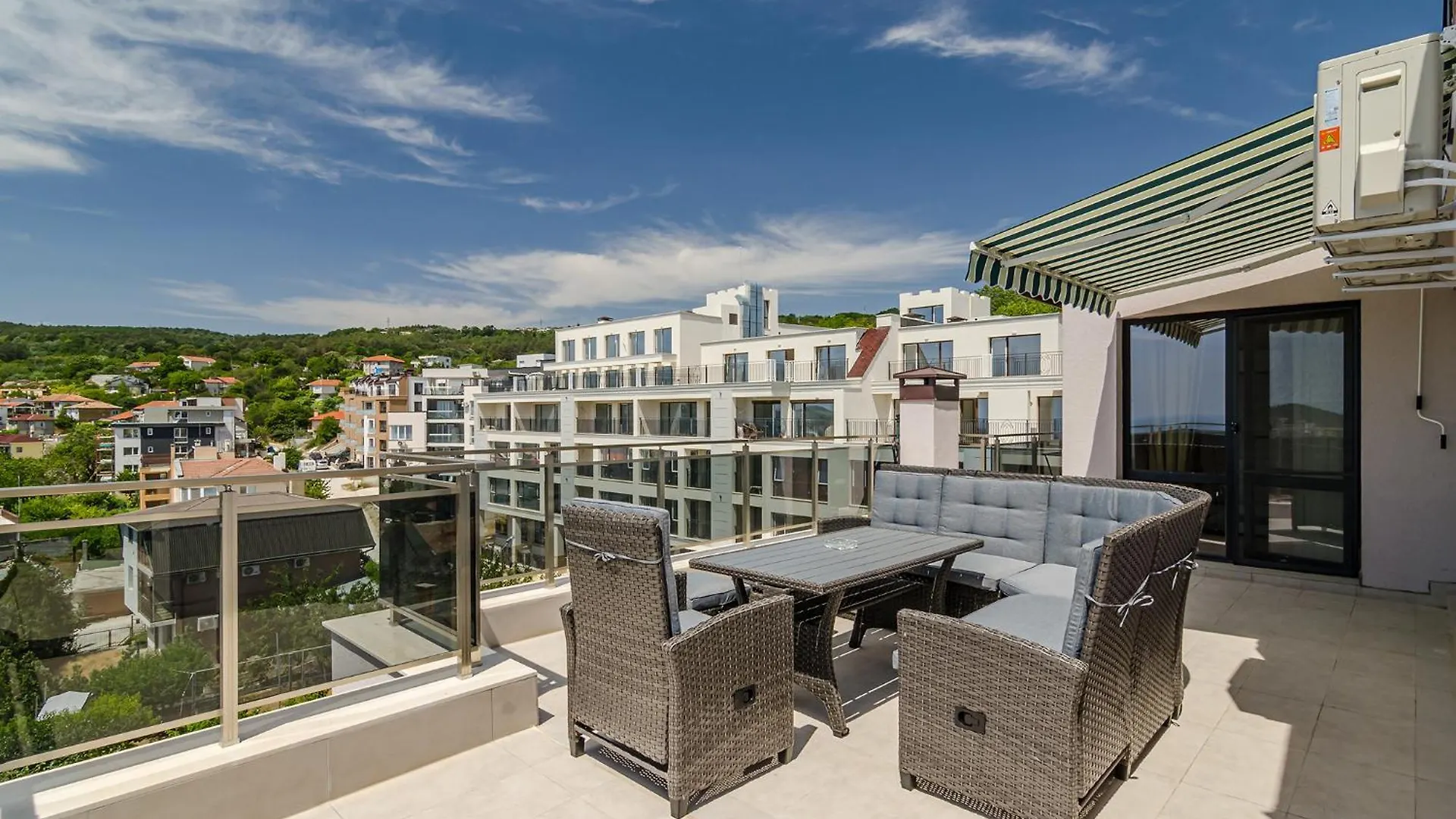 New Vinnie View Varna Apartment